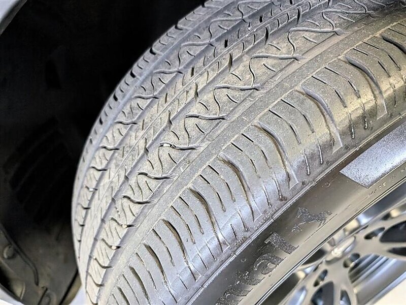 2023 Tesla Model Y Long Range - Photo 16 - Bountiful, UT 84010