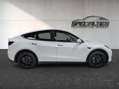 2023 Tesla Model Y Long Range   - Photo 11 - Bountiful, UT 84010