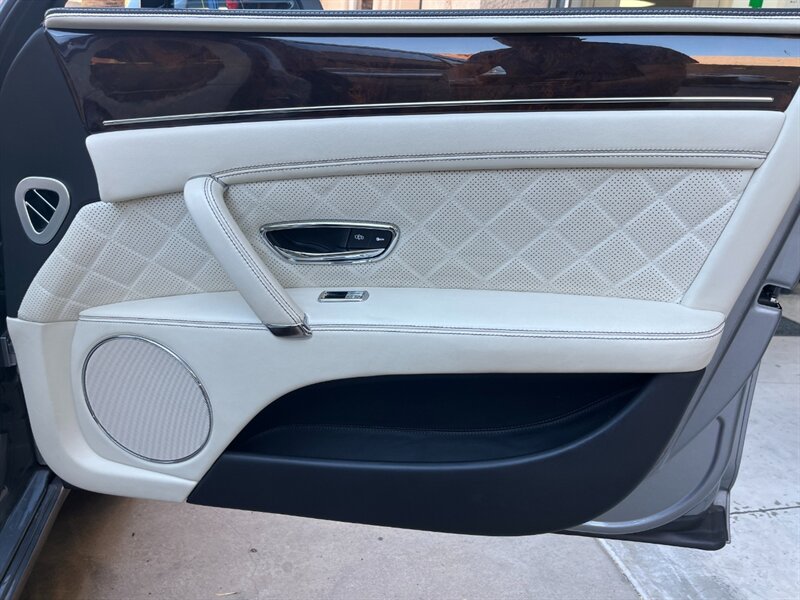 2017 Bentley Flying Spur V8 S - Photo 50 - St. George, UT 84770-2625