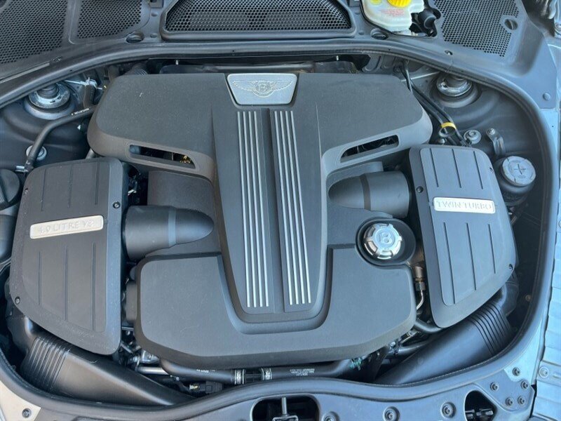 2017 Bentley Flying Spur V8 S - Photo 4 - St. George, UT 84770-2625