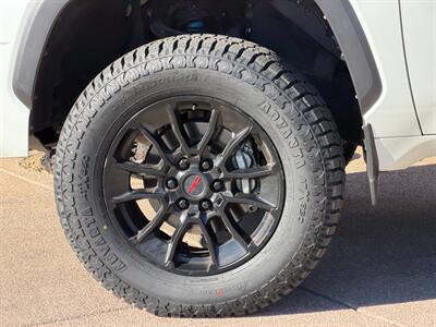 2022 Toyota Tundra Limited   - Photo 33 - St. George, UT 84770-2625