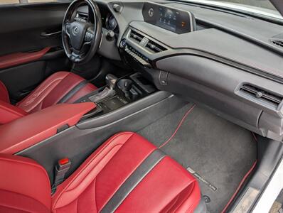 2021 Lexus UX 250h F SPORT   - Photo 4 - Bountiful, UT 84010