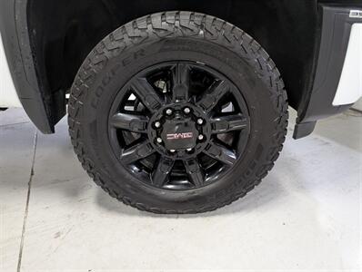 2024 GMC Sierra 3500 AT4   - Photo 13 - Bountiful, UT 84010