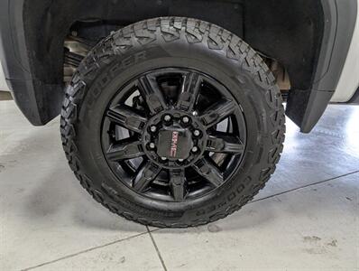 2024 GMC Sierra 3500 AT4   - Photo 14 - Bountiful, UT 84010