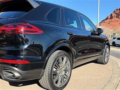2018 Porsche Cayenne Platinum Edition - Photo 24 - Bountiful, UT 84010