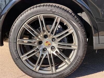 2018 Porsche Cayenne Platinum Edition   - Photo 36 - St. George, UT 84770-2625