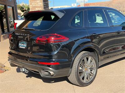2018 Porsche Cayenne Platinum Edition   - Photo 16 - St. George, UT 84770-2625
