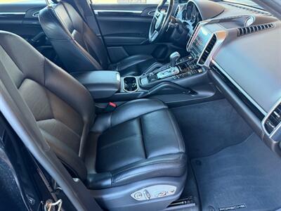 2018 Porsche Cayenne Platinum Edition   - Photo 13 - St. George, UT 84770-2625