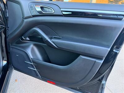 2018 Porsche Cayenne Platinum Edition   - Photo 51 - St. George, UT 84770-2625