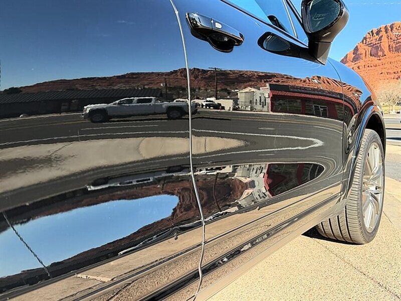 2018 Porsche Cayenne Platinum Edition - Photo 30 - Bountiful, UT 84010