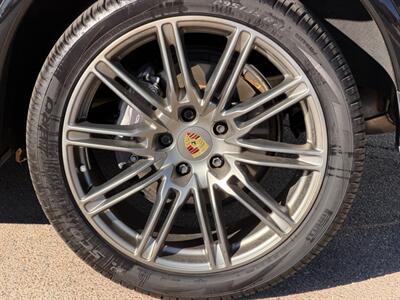 2018 Porsche Cayenne Platinum Edition   - Photo 35 - St. George, UT 84770-2625