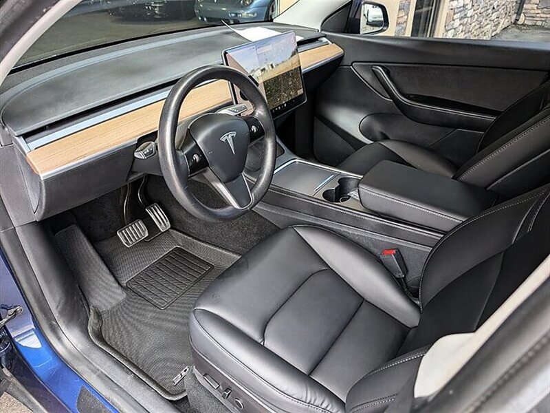 2021 Tesla Model Y Long Range 7-Passenger FSD Capable - Photo 2 - Bountiful, UT 84010