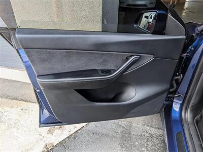 2021 Tesla Model Y Long Range 7-Passenger FSD Capable - Photo 18 - Bountiful, UT 84010