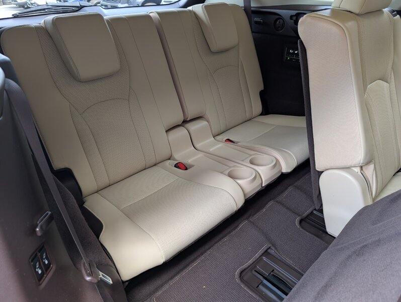 2019 Lexus RX 350L 7-Seater - Photo 33 - Bountiful, UT 84010