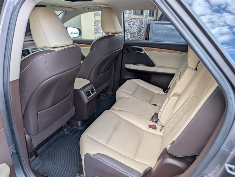 2019 Lexus RX 350L 7-Seater - Photo 27 - Bountiful, UT 84010