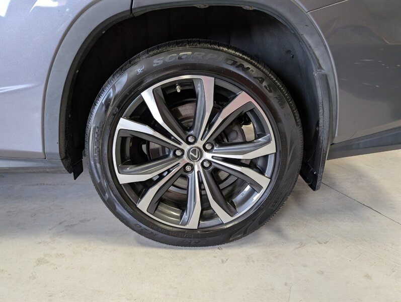 2019 Lexus RX 350L 7-Seater - Photo 14 - Bountiful, UT 84010