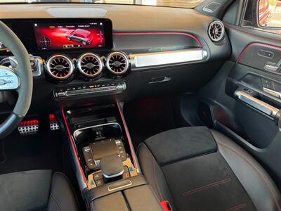 2023 Mercedes-Benz GLB AMG 35   - Photo 18 - St. George, UT 84770-2625