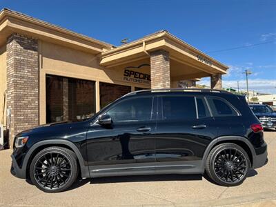 2023 Mercedes-Benz GLB AMG 35   - Photo 3 - St. George, UT 84770-2625