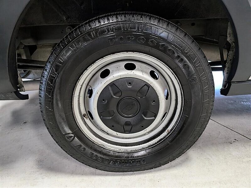 2018 Ford Transit 350 XL - Photo 13 - Bountiful, UT 84010