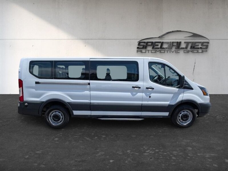 2018 Ford Transit 350 XL 12-Passenger - Photo 11 - Bountiful, UT 84010