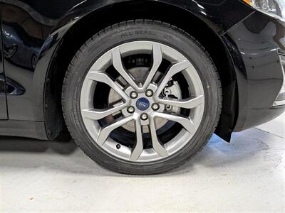 2019 Ford Fusion Hybrid Titanium   - Photo 12 - Bountiful, UT 84010