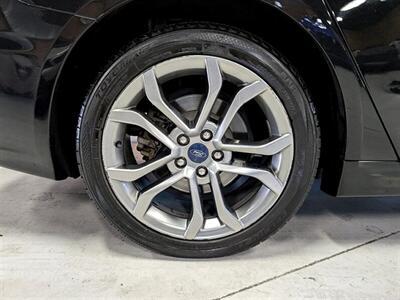 2019 Ford Fusion Hybrid Titanium   - Photo 10 - Bountiful, UT 84010