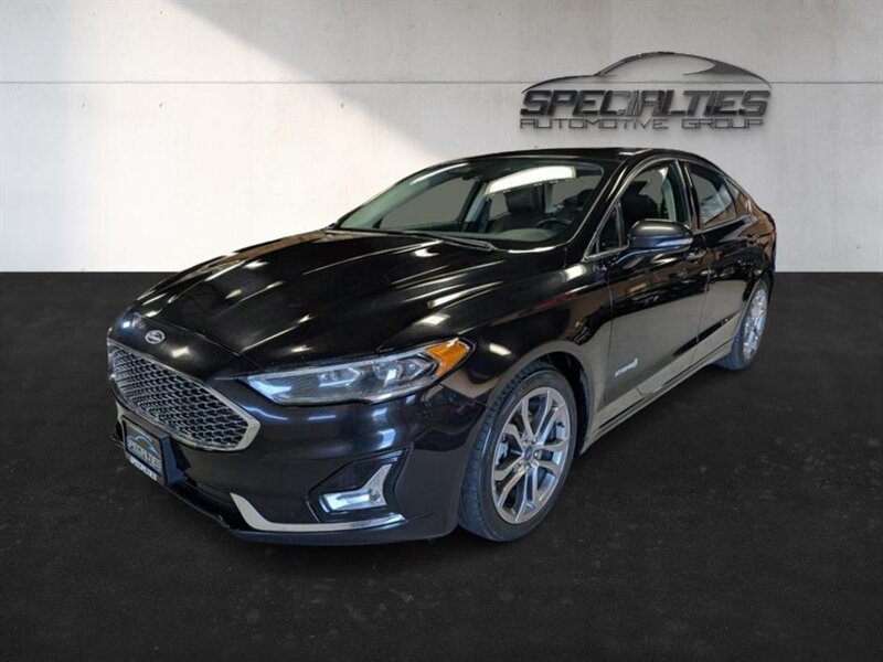2019 Ford Fusion Hybrid Titanium   - Photo 3 - Bountiful, UT 84010