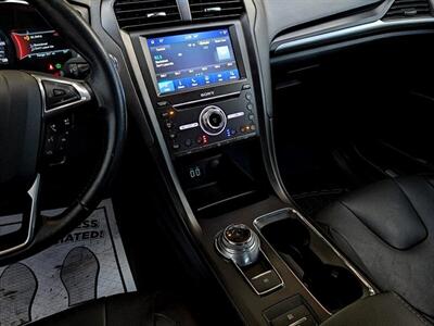 2019 Ford Fusion Hybrid Titanium   - Photo 23 - Bountiful, UT 84010