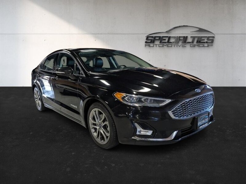 2019 Ford Fusion Hybrid Titanium   - Photo 1 - Bountiful, UT 84010
