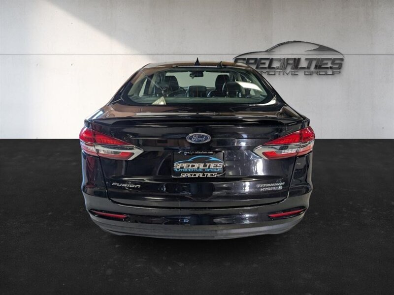 2019 Ford Fusion Hybrid Titanium   - Photo 6 - Bountiful, UT 84010