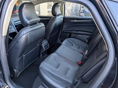 2019 Ford Fusion Hybrid Titanium   - Photo 18 - Bountiful, UT 84010