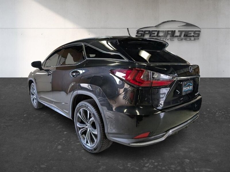 2021 Lexus RX450h AWD - Photo 8 - Bountiful, UT 84010