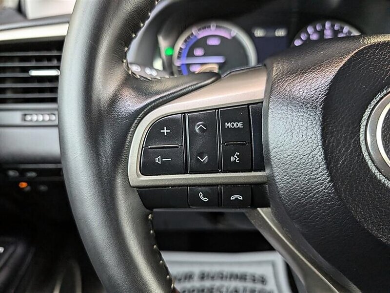 2021 Lexus RX450h AWD - Photo 21 - Bountiful, UT 84010