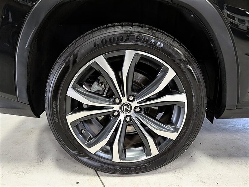 2021 Lexus RX450h AWD - Photo 13 - Bountiful, UT 84010