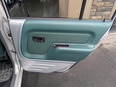 2000 Daihatsu Naked 2000   - Photo 22 - Bountiful, UT 84010
