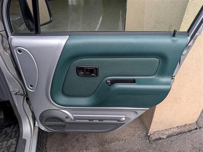 2000 Daihatsu Naked 2000   - Photo 18 - Bountiful, UT 84010