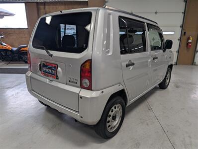 2000 Daihatsu Naked 2000   - Photo 10 - Bountiful, UT 84010