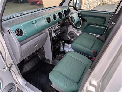 2000 Daihatsu Naked 2000   - Photo 4 - Bountiful, UT 84010