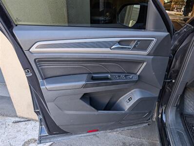 2020 Volkswagen Atlas Cross Sport SEL 4Motion   - Photo 18 - Bountiful, UT 84010