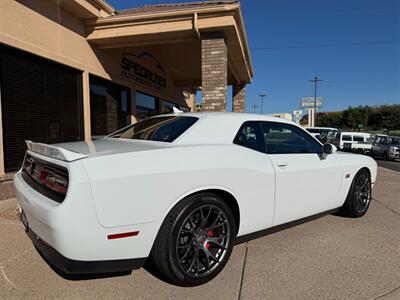 2016 Dodge Challenger SRT 392   - Photo 32 - St. George, UT 84770-2625