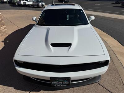 2016 Dodge Challenger SRT 392   - Photo 19 - St. George, UT 84770-2625