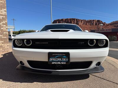 2016 Dodge Challenger SRT 392   - Photo 25 - St. George, UT 84770-2625