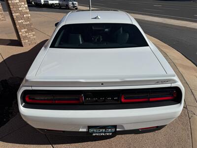 2016 Dodge Challenger SRT 392   - Photo 20 - St. George, UT 84770-2625