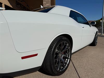 2016 Dodge Challenger SRT 392   - Photo 24 - St. George, UT 84770-2625