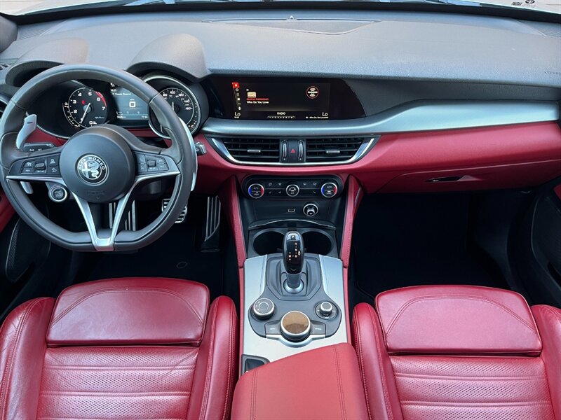 2018 Alfa Romeo Stelvio Ti Sport - Photo 5 - St. George, UT 84770-2625