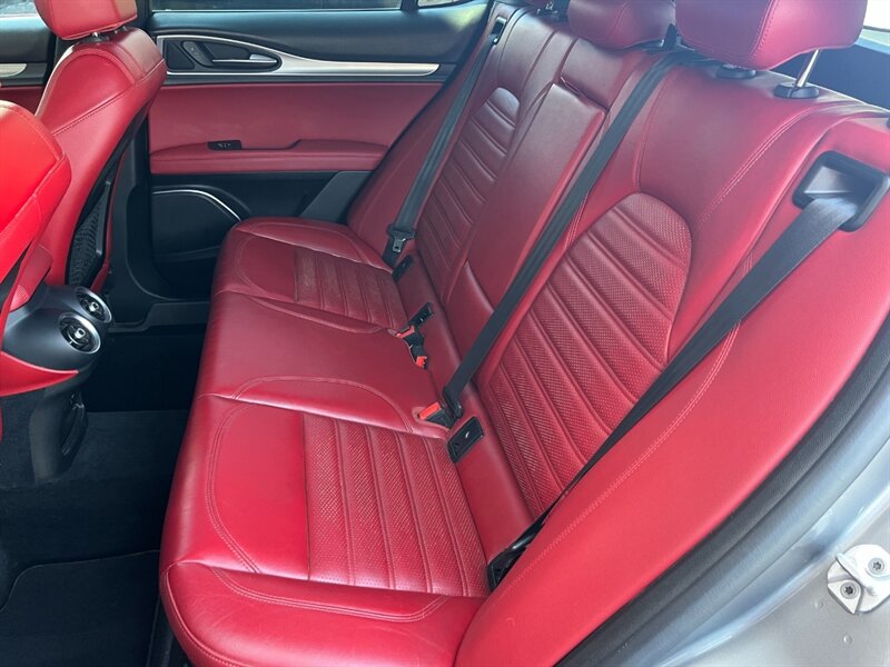 2018 Alfa Romeo Stelvio Ti Sport - Photo 11 - St. George, UT 84770-2625