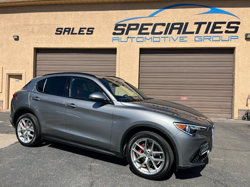 2018 Alfa Romeo Stelvio Ti Sport  