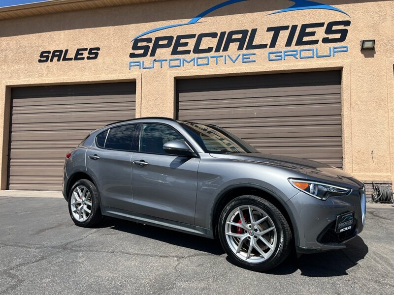 2018 Alfa Romeo Stelvio Ti Sport  