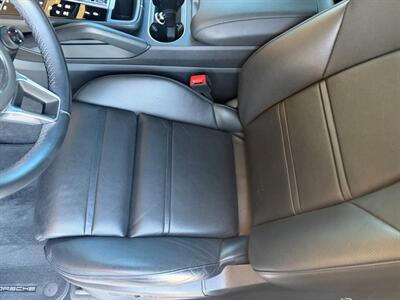 2023 Porsche Cayenne Coupe Platinum Edition   - Photo 39 - St. George, UT 84770-2625