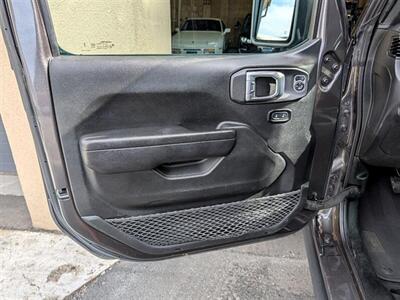2023 Jeep Wrangler Rubicon 4xe   - Photo 18 - Bountiful, UT 84010